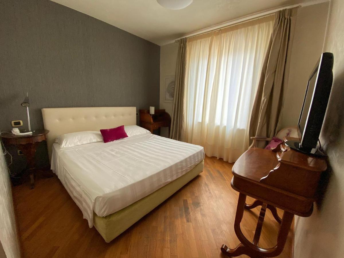 Hotel Joseph Marina di Pietrasanta Eksteriør bilde