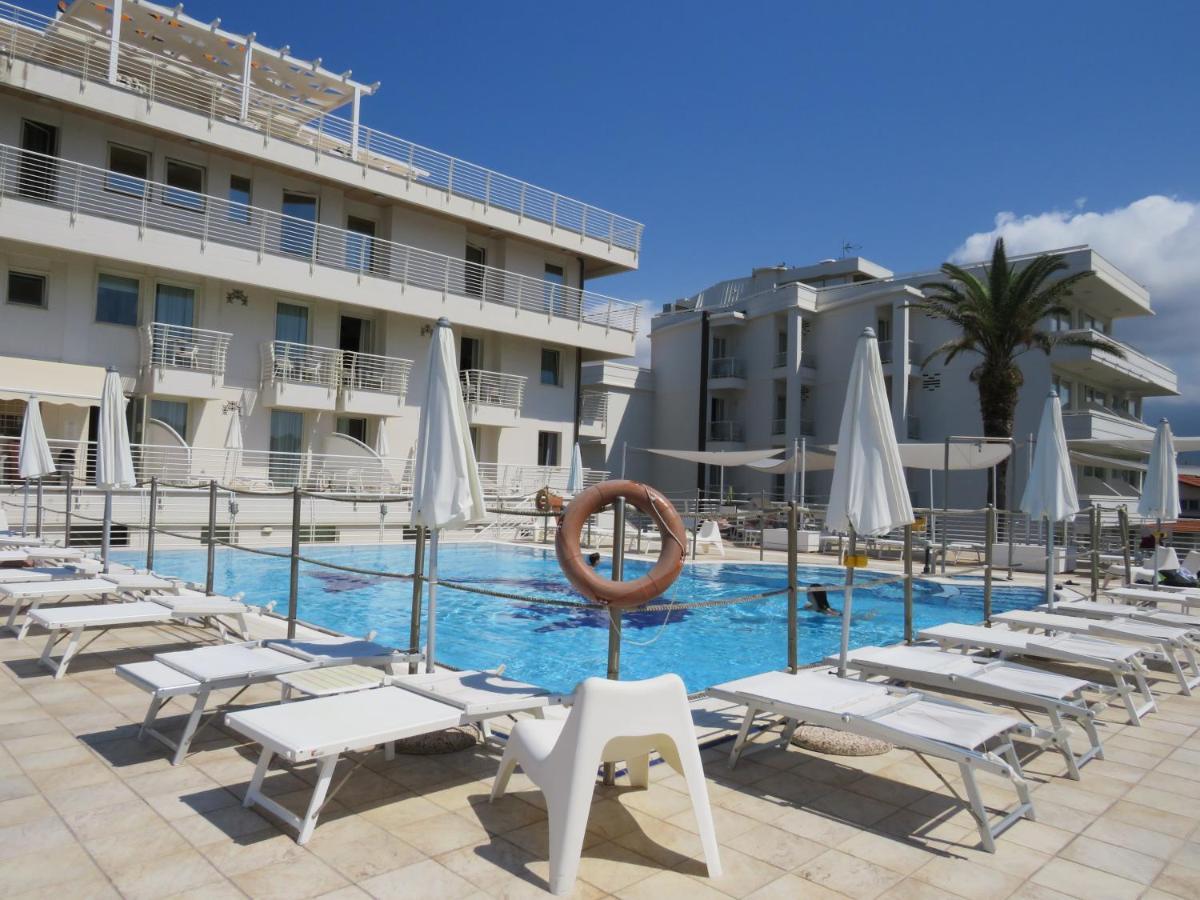 Hotel Joseph Marina di Pietrasanta Eksteriør bilde
