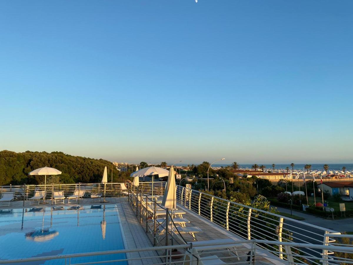 Hotel Joseph Marina di Pietrasanta Eksteriør bilde